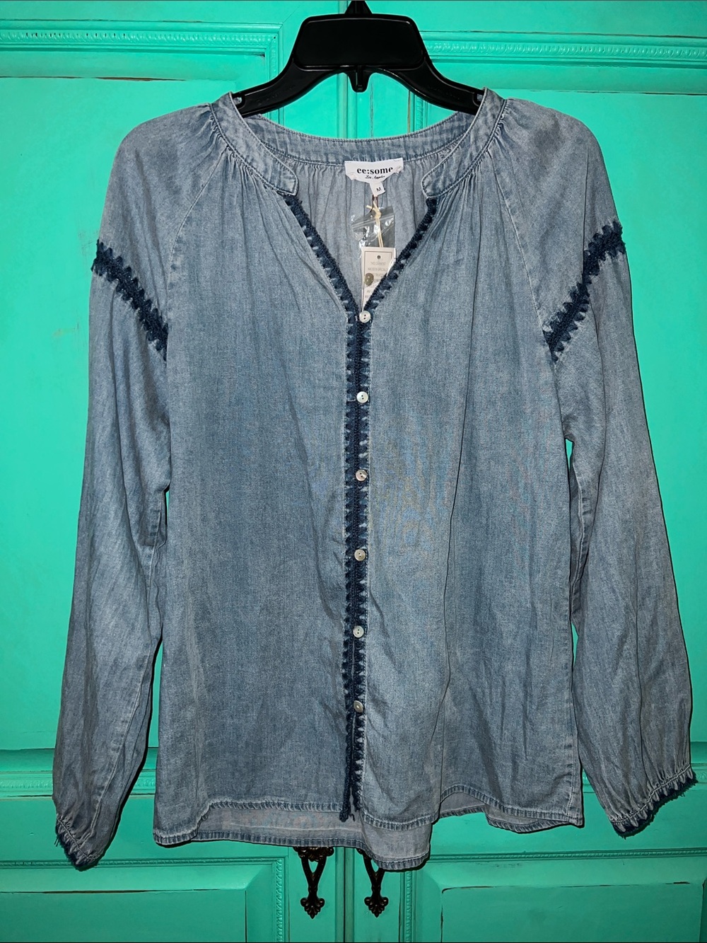 ee:some Sierra Stonewashed Denim Button-Front Women's Top